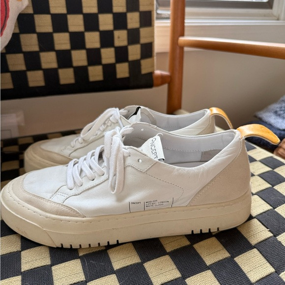 Oncept Women’s White Sneakers - like new! | Poshmark