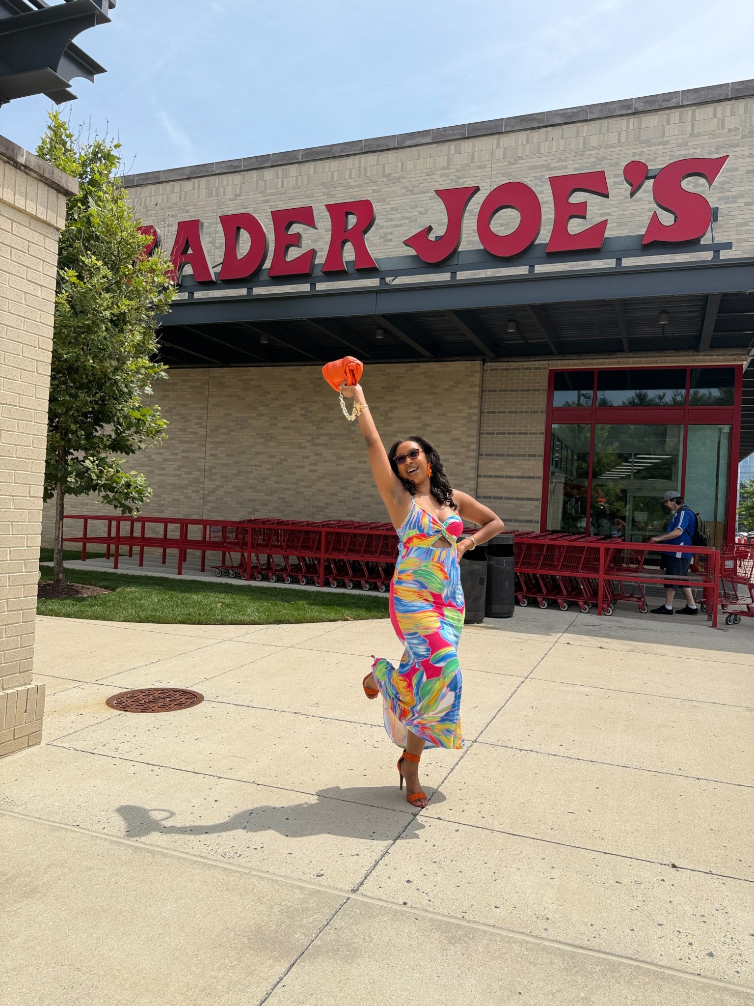 Serving tropical vibes on my Trader Joe’s run 🌺✨ This maxi dress and bold florals are my go-to for effortless style.💋
#OutfitInspo #SummerStyle #MaxiDress #TropicalVibes

#LTKStyleTip #LTKOver40 #LTKFindsUnder50