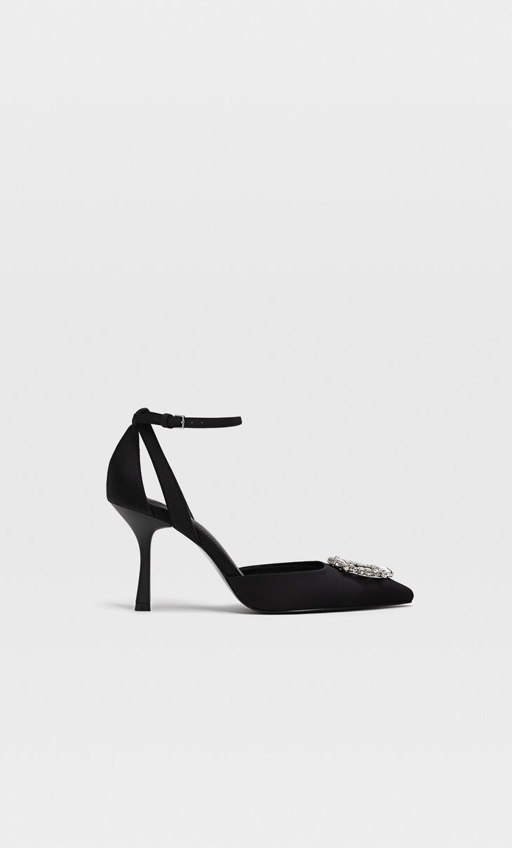Scarpe slingback tacco gioiello - Tutti da donna | Stradivarius Italia | Stradivarius (IT)