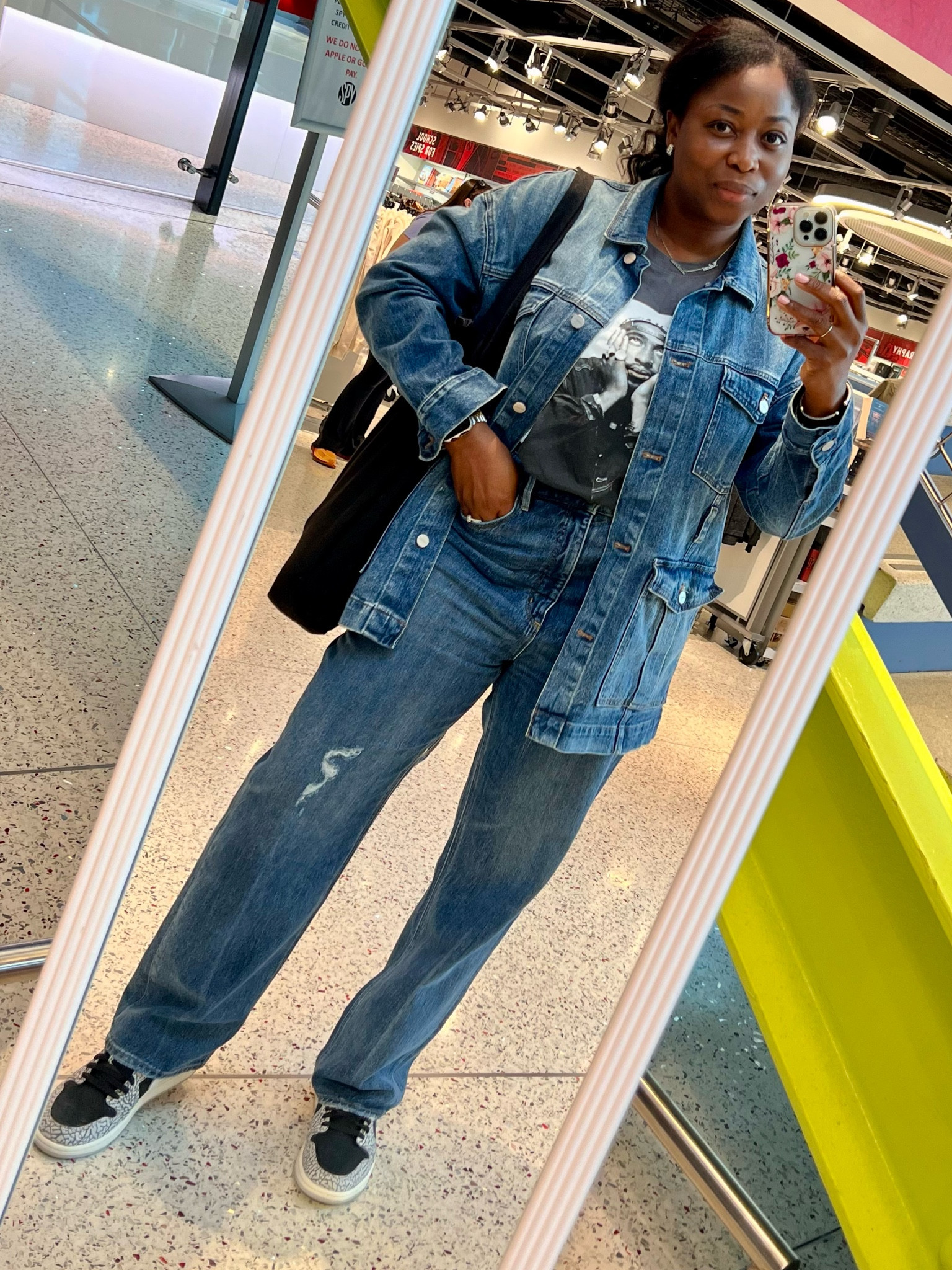 A day at the museum… ootd 
Denim jacket, denim pants, tshirt, sneakers , 2psc tshirt 

#LTKShoeCrush #LTKStyleTip #LTKFindsUnder100