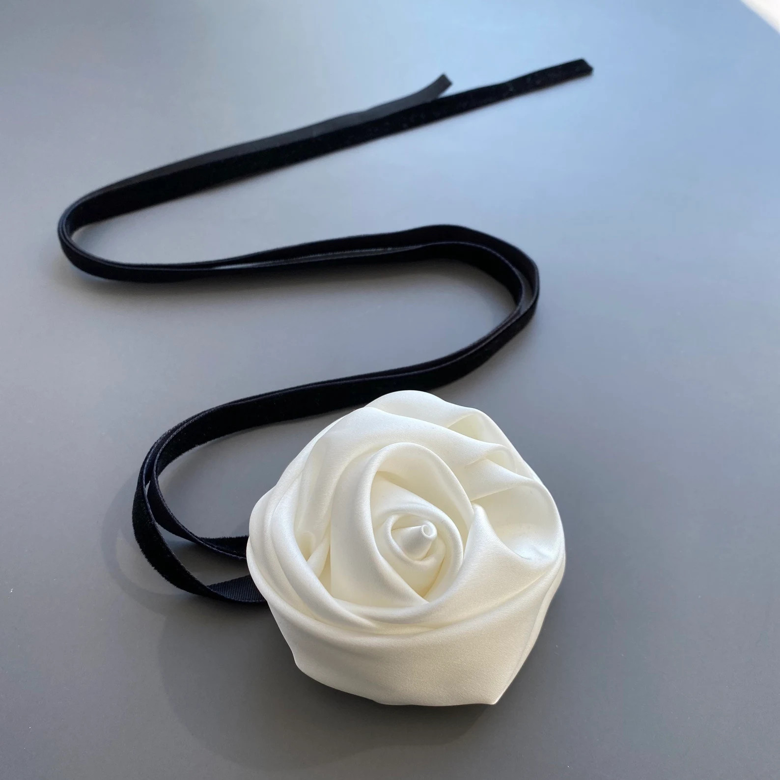 White flower choker. Silk rose Choker. Bohemian Necklace. Choker for Gift. Dainty Choker. Jewelry... | Etsy (US)