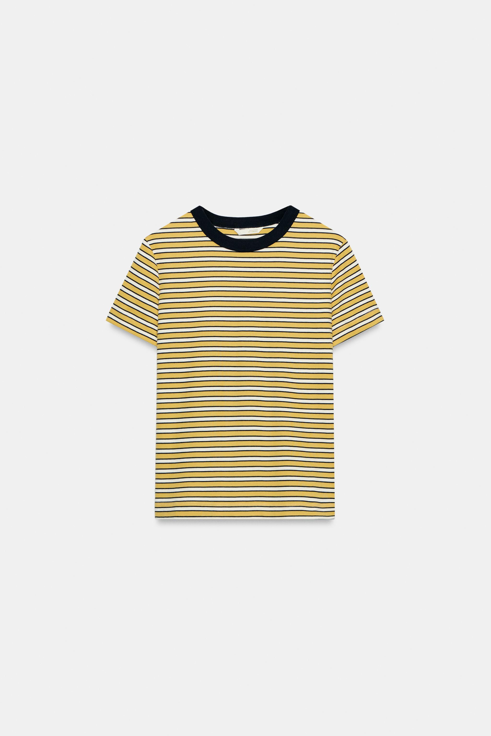Model height: 180 cmREGULAR FIT - ROUND NECK - REGULAR LENGTH - SHORT SLEEVET-shirt made from a c... | Zara UK