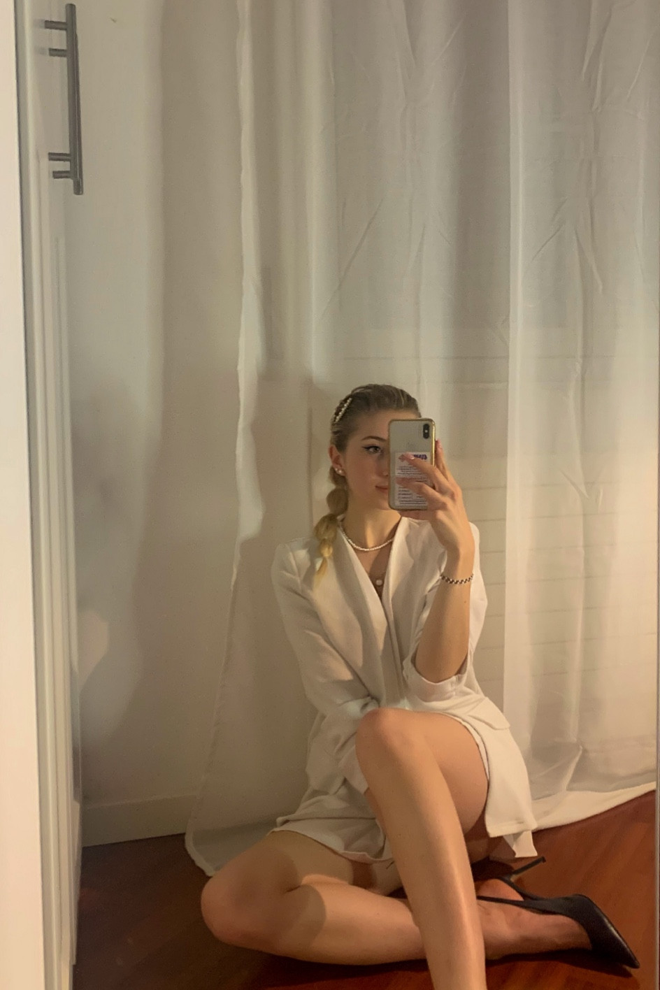 white blazer, pearl accessories 


#LTKstyletip #LTKSeasonal #LTKFind