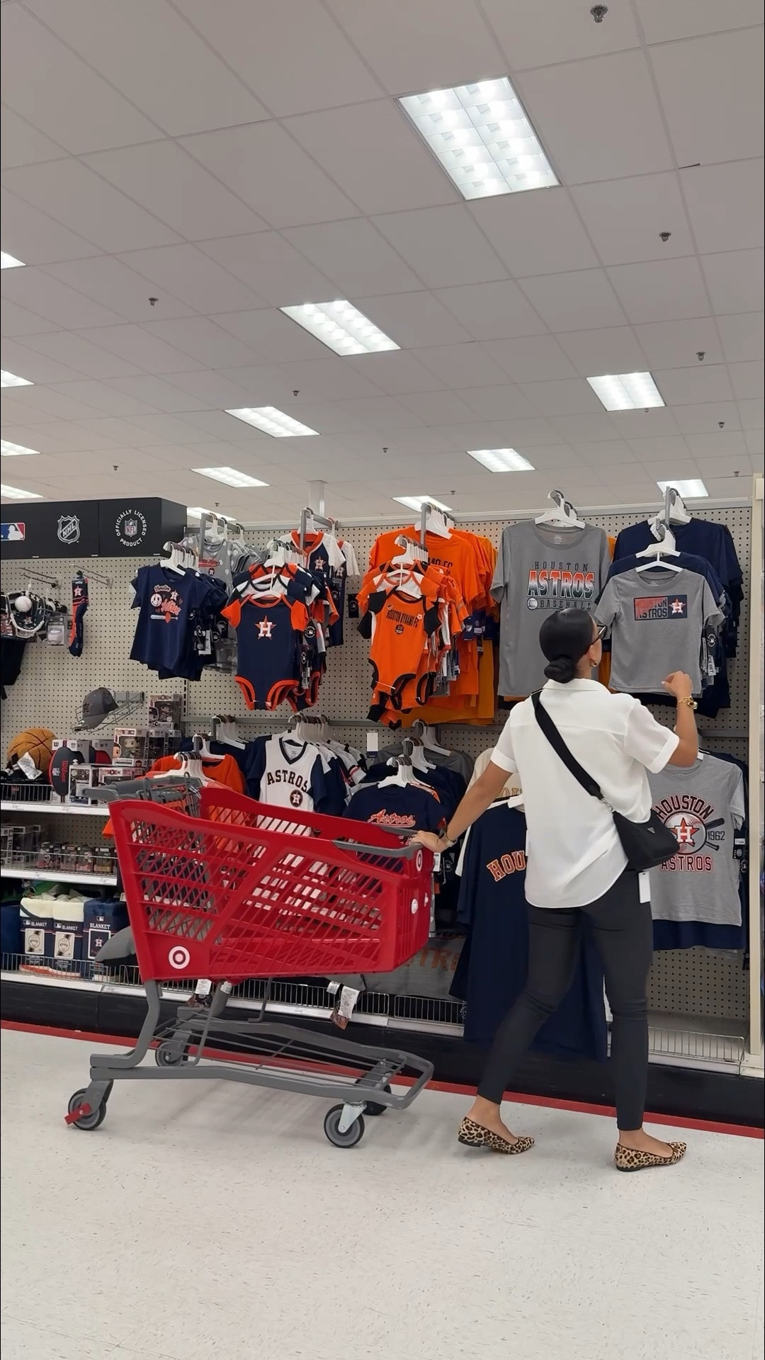 #ad This selection of @MLB apparel and accessories at my local @Target is🔥#TargetPartner #mlbfashion @Shop.LTK #liketkit