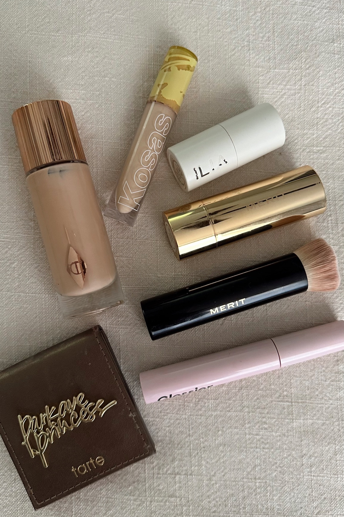 my minimal glowy makeup routine 

#LTKBeauty