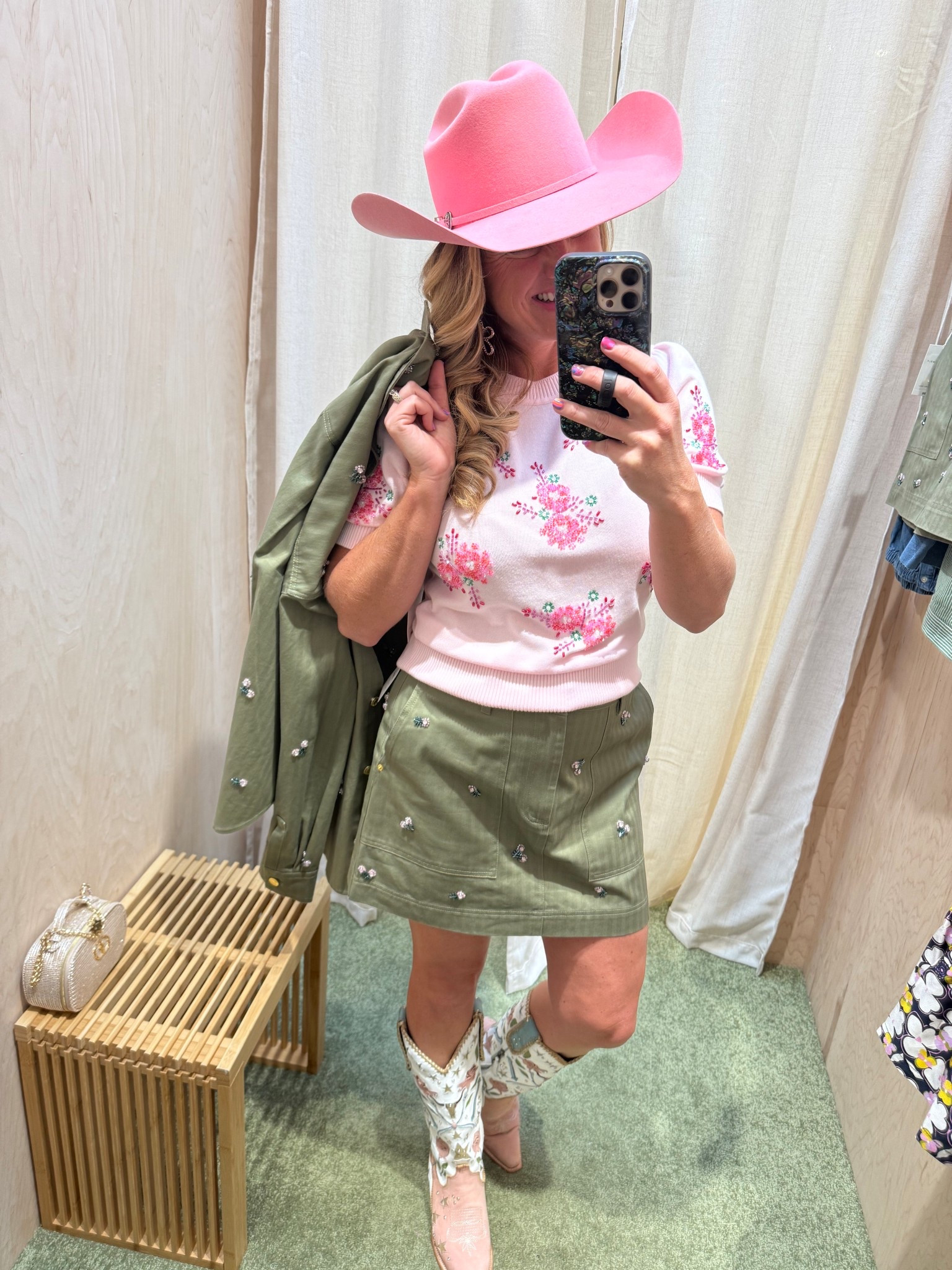 The cutest outfit from Walmart for spring!


#LTKootd #LTKMothersDay #LTKgrwm