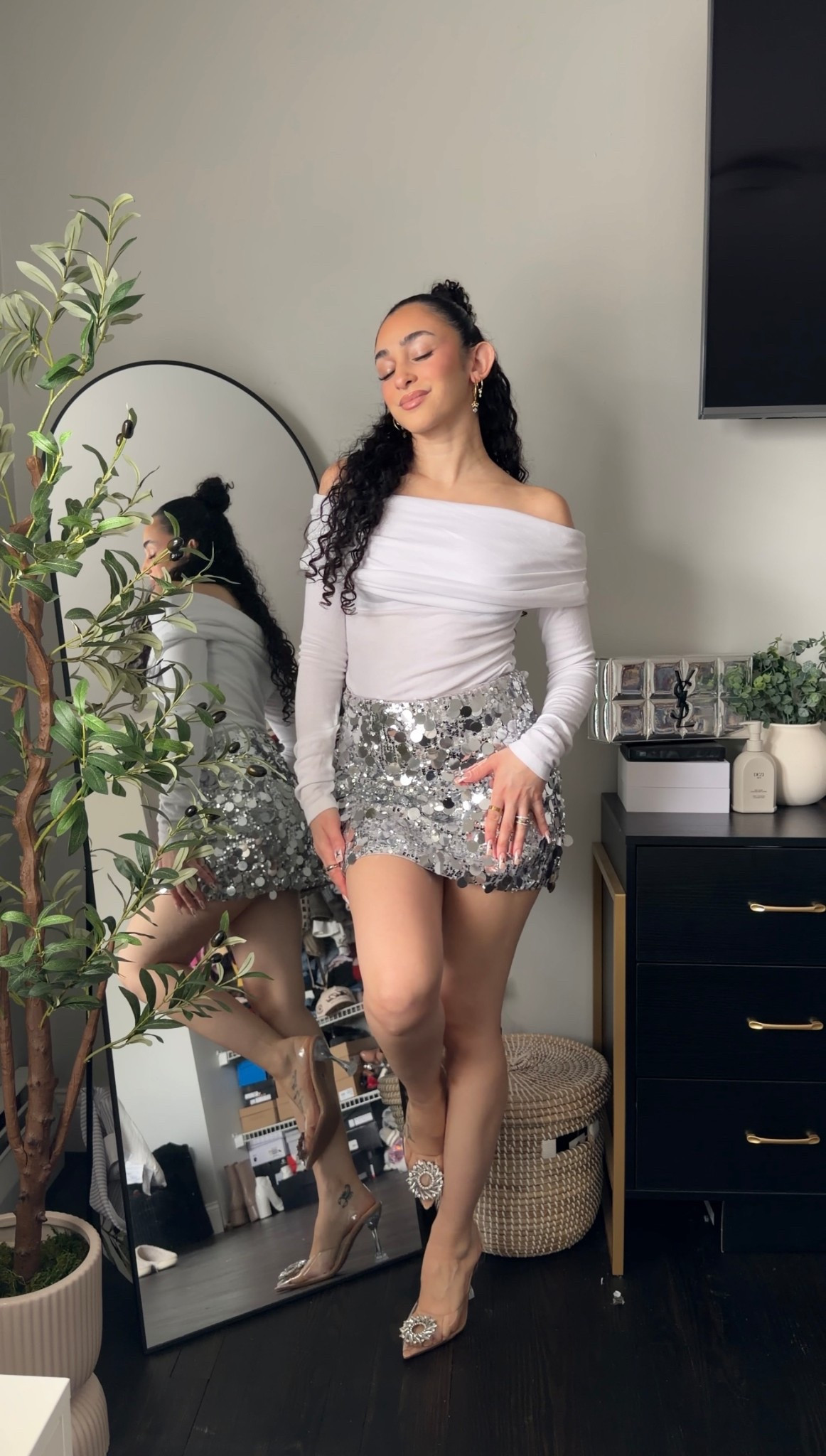 Glitter and sparkle ✨ the perfect outfit to ring in the new year includes sequins of course 

#LTKootd #LTKHoliday #LTKSeasonal