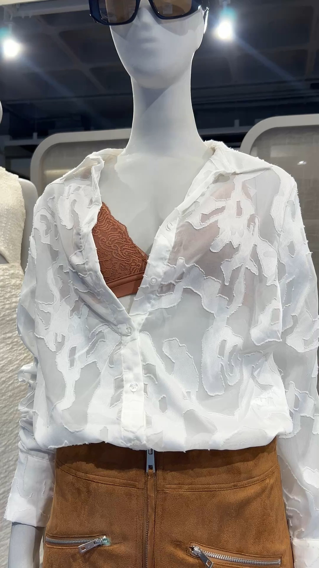 Frente de loja, nova coleção Renner