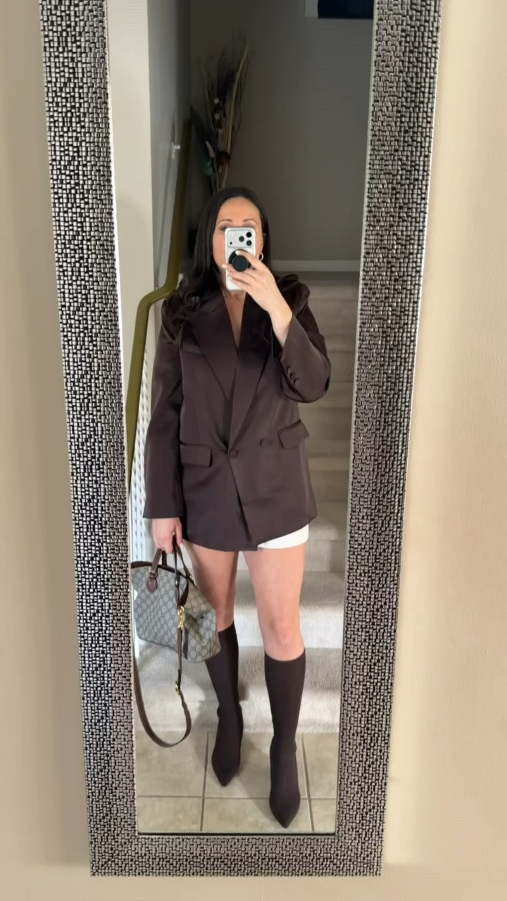 Brown is the new black… especially when it comes to this STUNNING blazer! 😍 #ltkstyle #ltkfashion #ltkfitinspo #fallfashion #fashion #style 