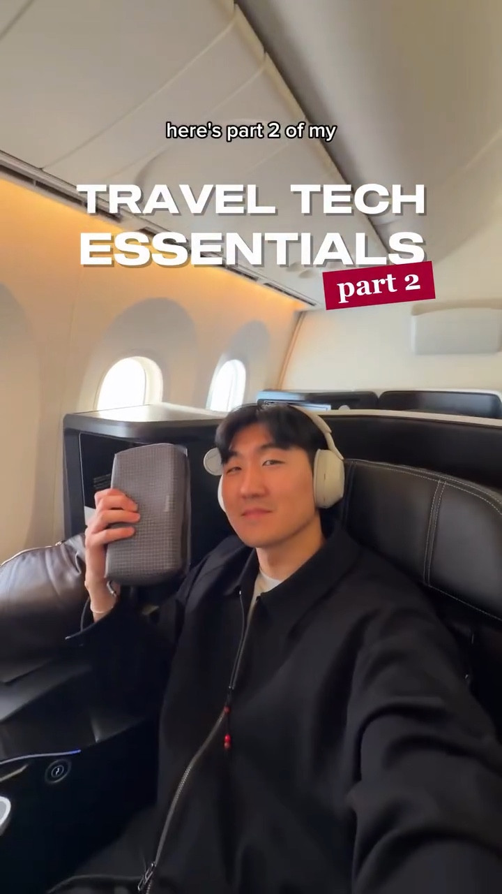 finally back home from Japan and recently been traveling a lot, so here are travel tech essentials I can’t travel without 👀✈️ - also still going through everything I picked up so the haul’s coming soon! 

link to these items in my LTK or comment “travel” and I’ll send you a link to it!

Product mentioned:
- @moft.global magsafe stand
- @satechi accessories
