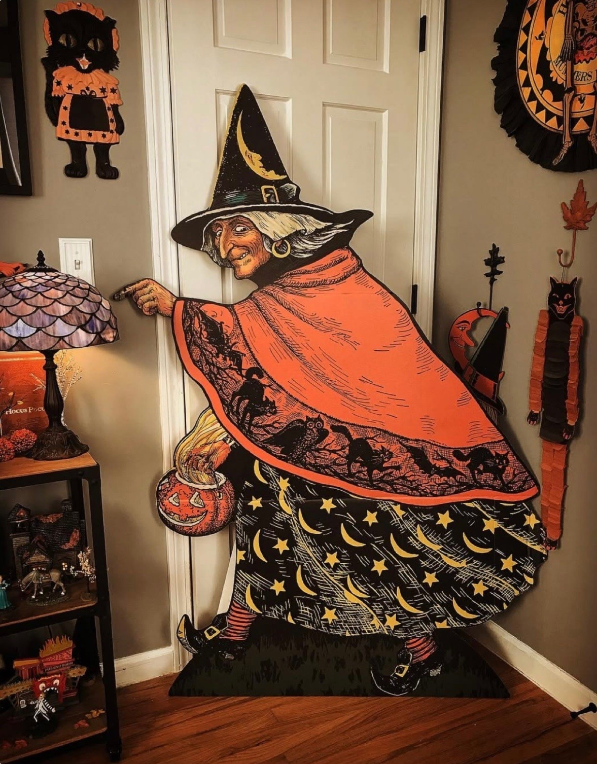 Vintage Halloween for the win!

#LTKSeasonal #LTKHome