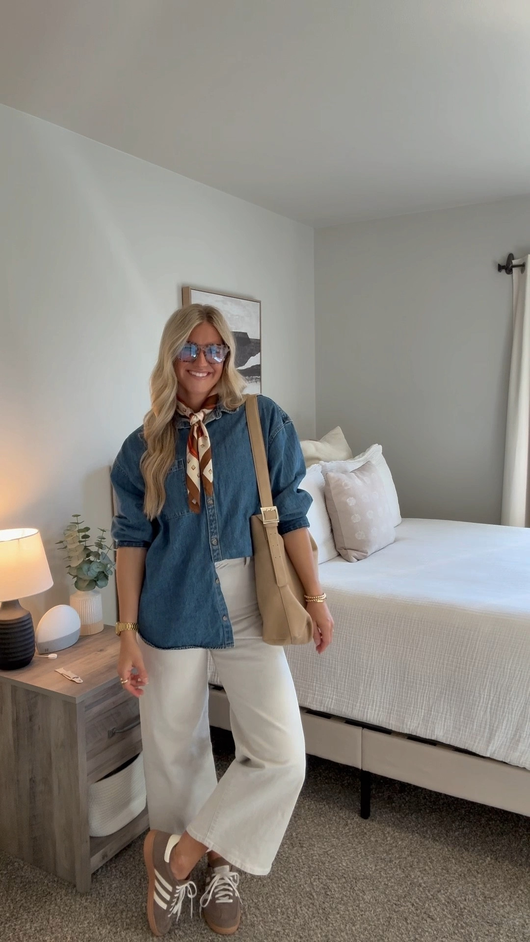 neck scarves + denim all fall pls! 🤎 

#LTKWorkwear #LTKStyleTip #LTKSeasonal