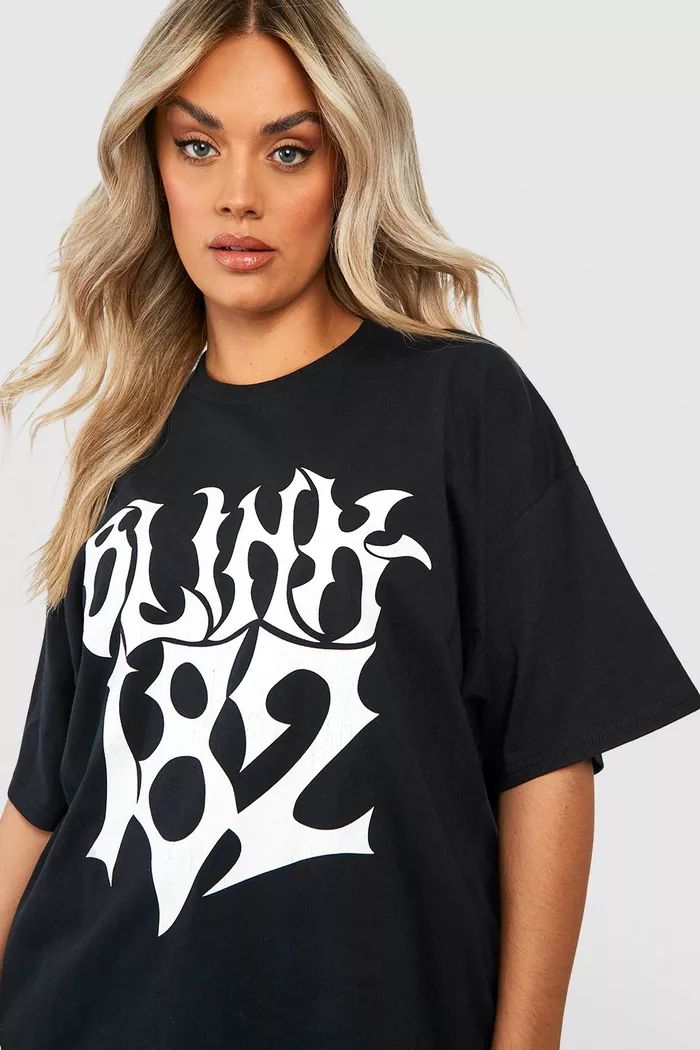 Plus Oversized Blink 182 License T-Shirt | boohoo (US & Canada)