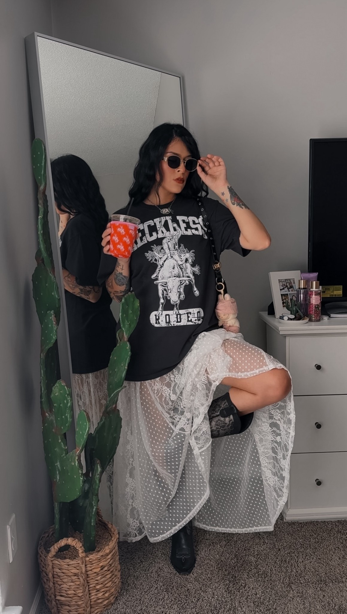 Cutest white lace skirt 🥹🫶🏻