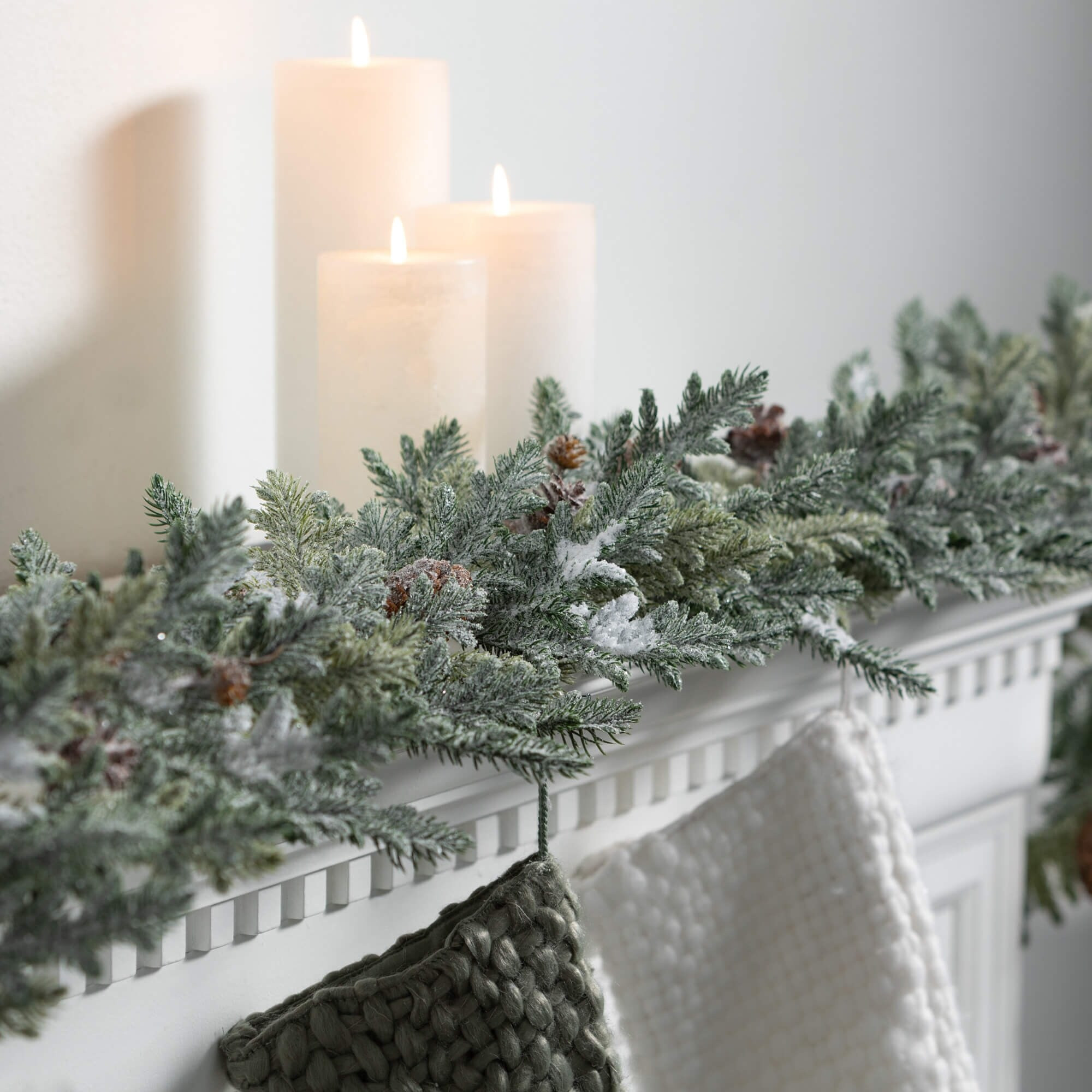 72"L Sullivans Artificial Christmas Frosted Pine Pinecone Garland, Green-White | Bed Bath & Beyond