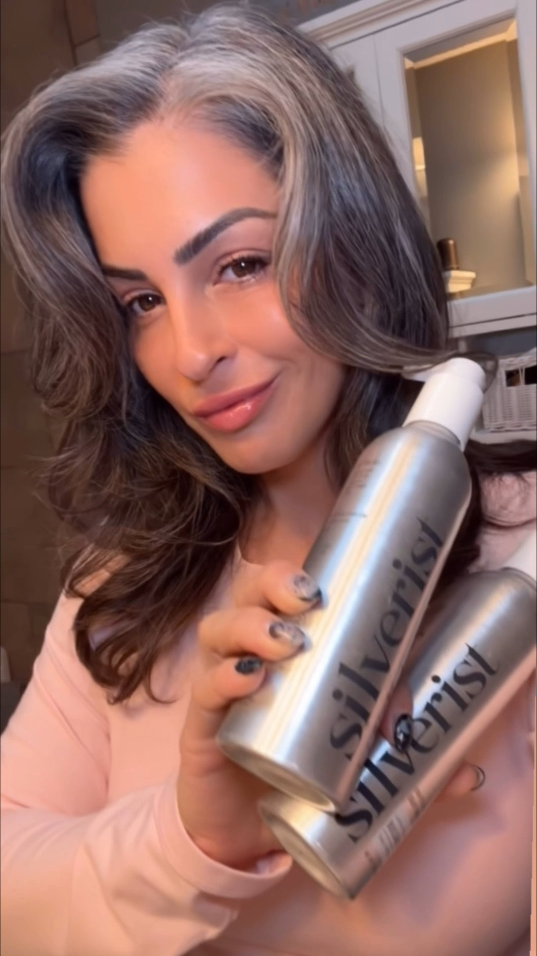 I hate to admit this but there was a time I thought “Silver” meant fading… but now it means SHINING. 🩶✨

The Silverest trio—Shampoo, Conditioner & Leave-In—brought my MOONLIGHTS back to life. 💜🌑🩶✨ They neutralize brass, add bounce, and make me feel like I finally stepped into my glow era. 🌙

Because your silver story deserves a little shimmer. To get yours copy and paste this link : (unfortunately the brand is not on LTK) 

https://silverist.com/?dt_id=2039137&fbclid=PAZnRzaAOCueJleHRuA2FlbQIxMQBzcnRjBmFwcF9pZA8xMjQwMjQ1NzQyODc0MTQAAac2rqSbSoMapWwgLOJfzg6DRd_LJcODHOS3wAexLxJ_RALcSHgIIydsMcVBnQ_aem_tiAnjKXRTOd6yN_ULhdL_A

#carrissaexplainsitall #thesilverist #grayhairdontcare #moonlights #silversisters 


#LTKBeauty #LTKOver40 #LTKmorningroutine