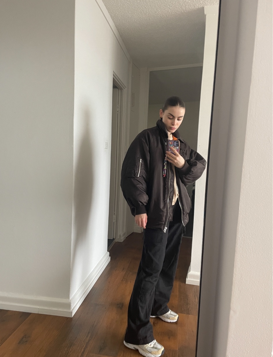 coffee run 

wearing a medium jacket 

#LTKaustralia #LTKstyletip