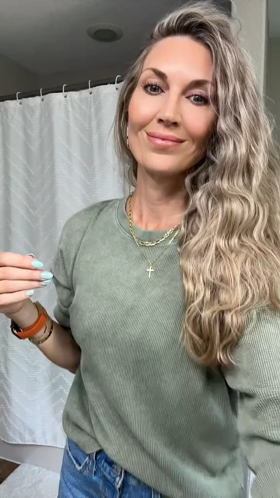 Can someone please tell me why it took me THIS long to try crimping my hair??! I’m OBSESSED. It’s so easy, lasts for days, and gives me all the volume and vibes I never knew I needed!                           #hairstyle #easyhairtutorials #wavyhair #trendingreel #hairgoals #youneedthis #fypviral #Iowa #beauty #hair

#LTKBeauty #LTKSaleAlert #LTKFindsUnder50