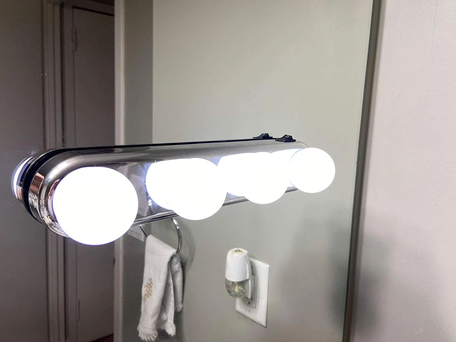 Portable LED Lights for Vanity Mirror 4 Battery Operated Wireless Light Strip | Walmart (US)