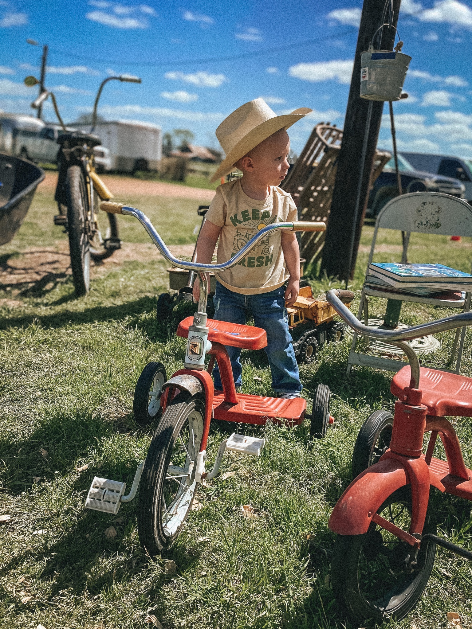 Looking for fresh finds at the flea market in Texas.. no matter what the occasion, we love a good tractor tee🚜
Farm boy. Tractor shirt. Toddler boy. Ranch kids.

#LTKkids #LTKsalealert #LTKbaby