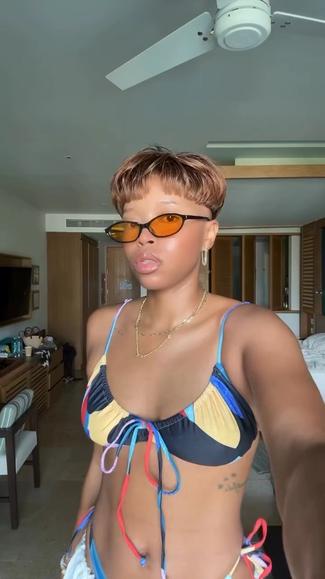 DAY 2☀️
•
+ these @crocs are going triple platinum in my closet rn lmao IM OBSESSED

#LTKShoeCrush #LTKTravel #LTKStyleTip