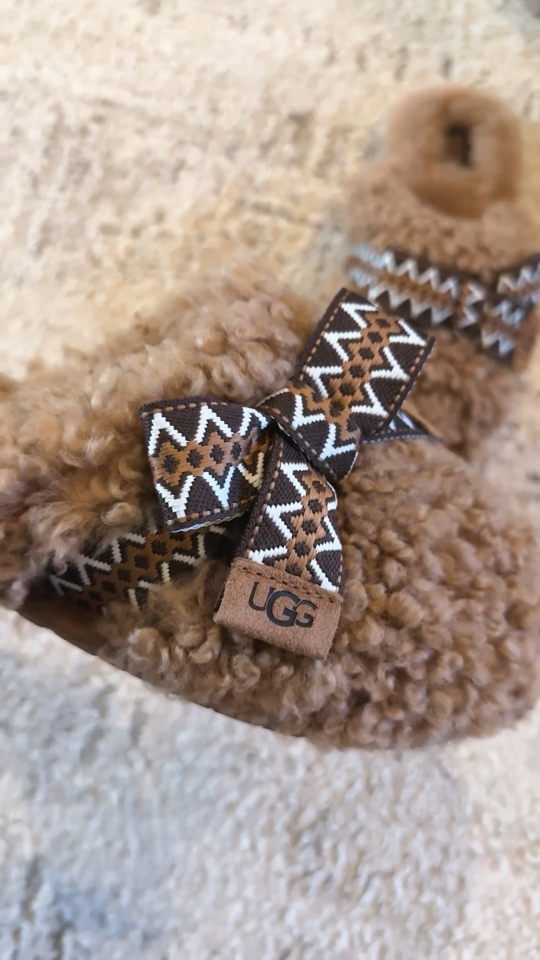 UGG Slippers

#LTKHoliday #LTKGiftGuide #LTKFindsUnder100