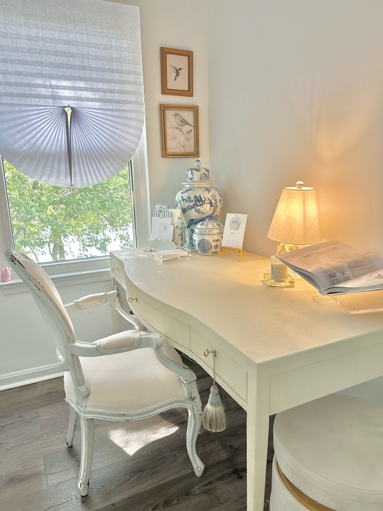 Surround your workspace with beautiful pieces that bring you joy! And don't forget to add custom notepads!

#LTKHome #LTKSaleAlert