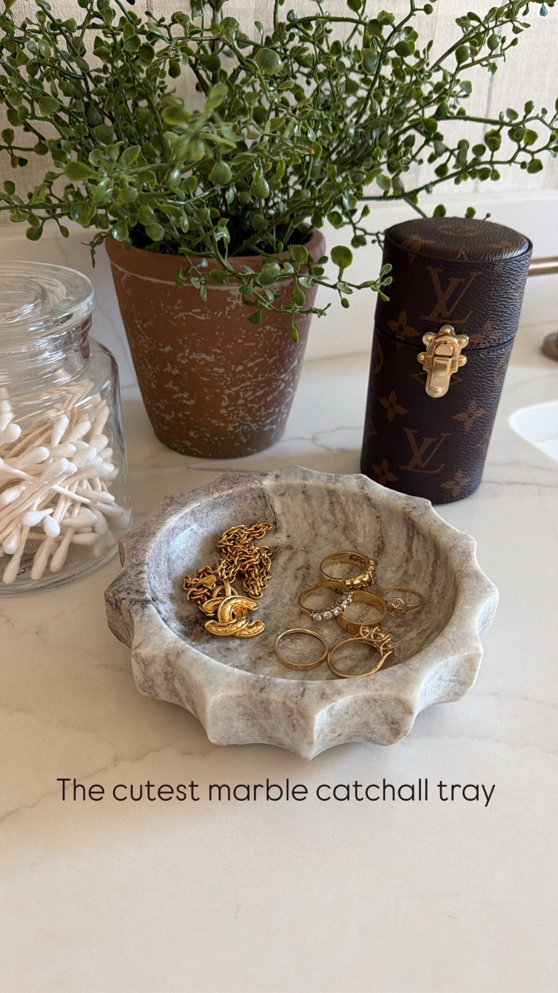 This marble catchall tray is $18! Perfect for a bathroom, nightstand, or dresser. 



#LTKselfcare #LTKBeauty #LTKHome