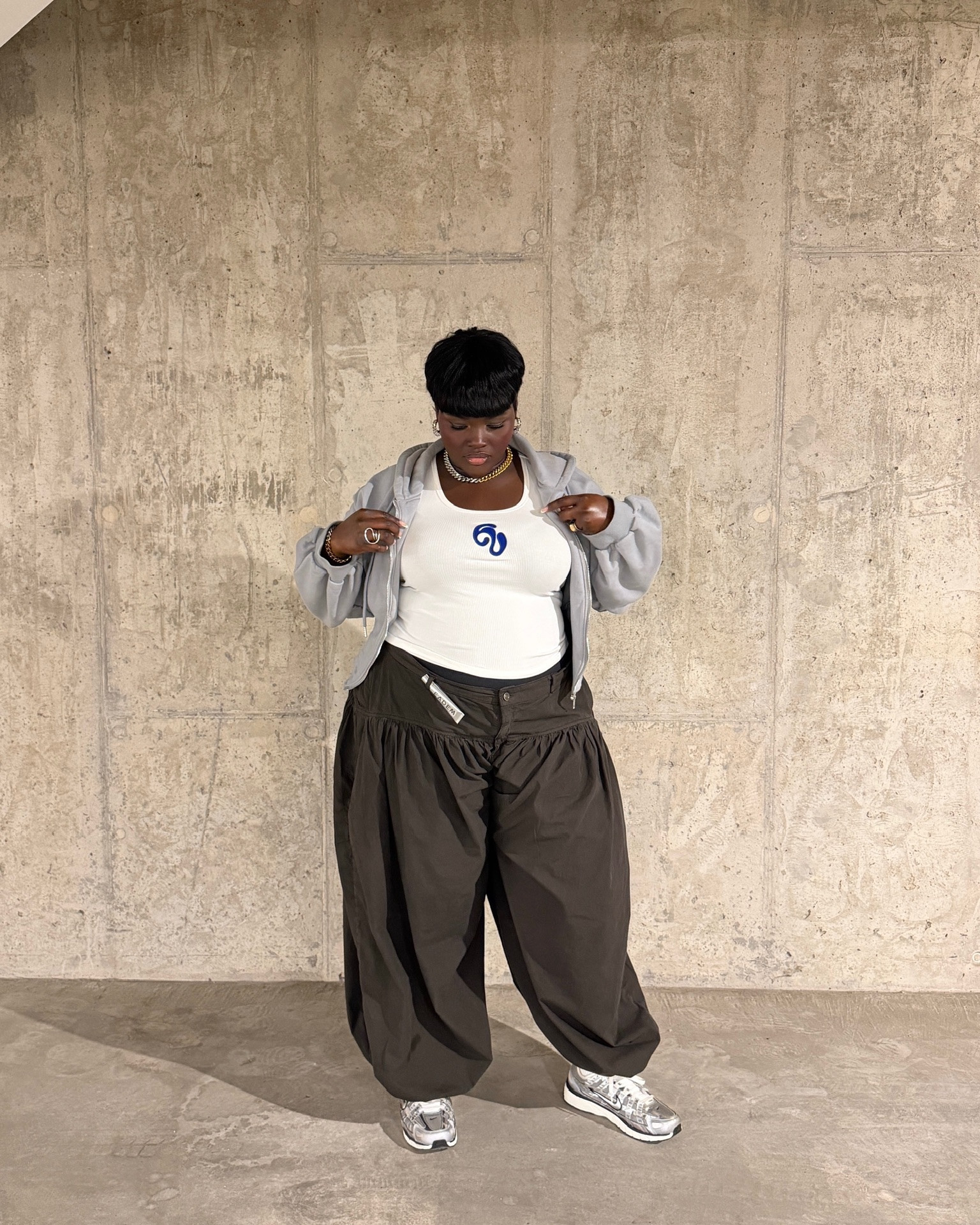 Been loving the balloon pants recently! A great way to spice up an outfit 🩶

#LTKTall #LTKPlusSize #LTKSaleAlert