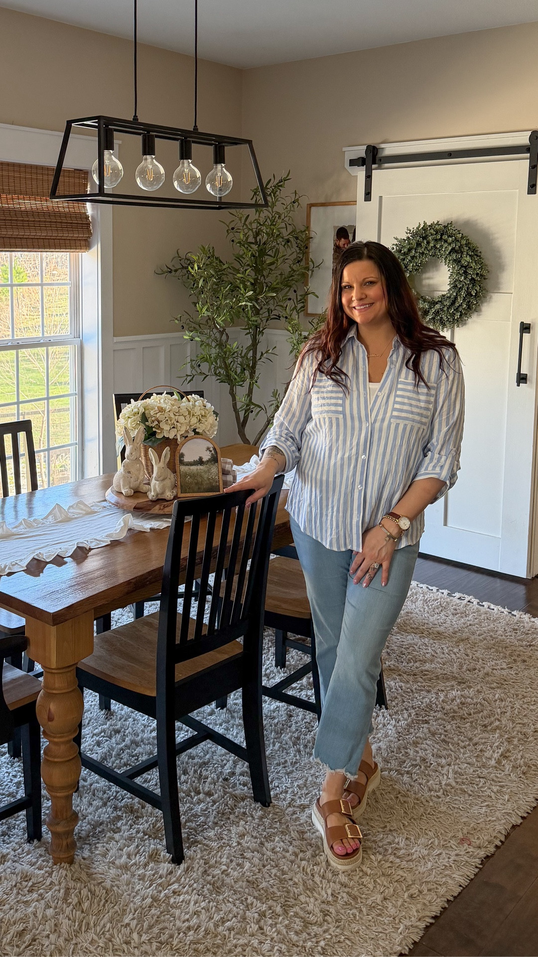 Here is a super simple Spring STYLE MY PILE sesh for you friends 🤗. I know you all enjoy seeing these and I forgot to share one last week! I am really scrambling sharing content for Spring 🥴

This could very easily transition into Summer also!  Happy Thursday you guys! 🌿🐰

#traystyling #countryliving #southernliving #homedecor #tablescape 

#LTKSeasonal #LTKdayinmylife #LTKHome