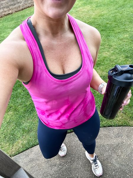 The workout ‘fit 
Maia’s 4 in the navy align - not my favorite for burpees etc. I’d need a size down so they have a bit more compression but great for everyday and for lifting 

I cant remember what size I got in the top but I do size up so it’s not super fitted 

#LTKfindsunder100 #LTKActive #LTKfitness