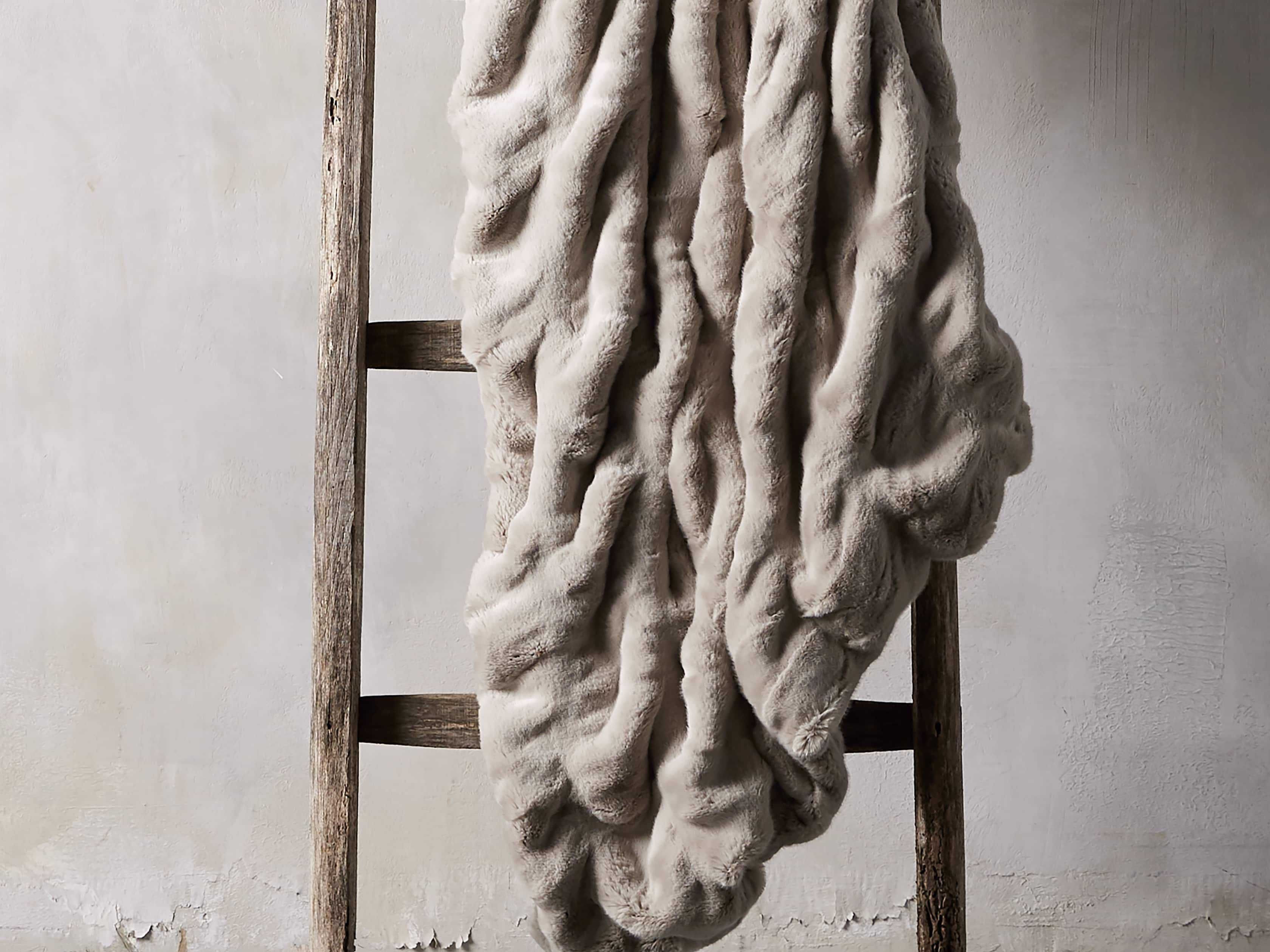 Faux Fur Luxe Oversized Pleated Throw | Arhaus