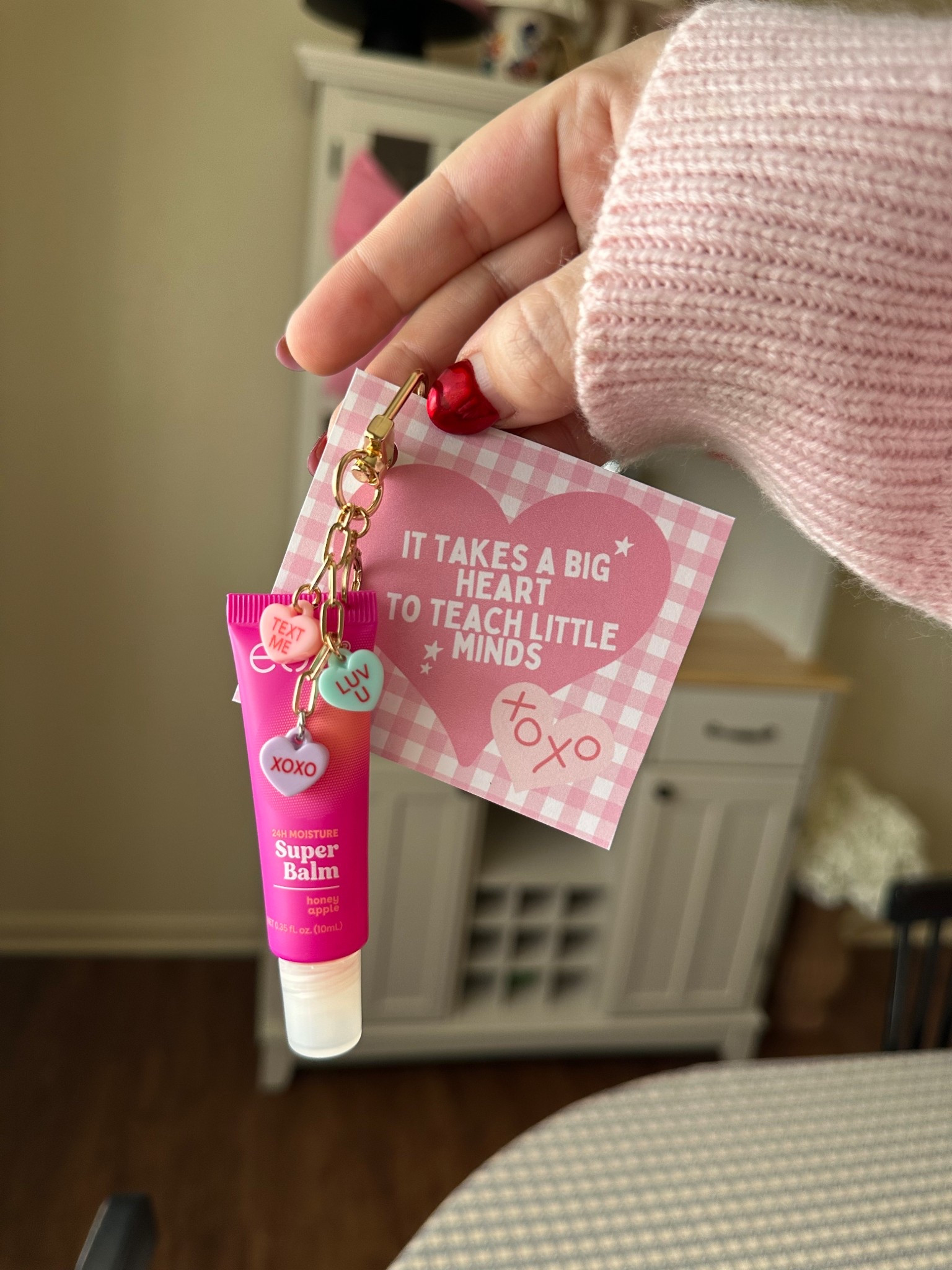 Obsessed with this find that’s done for you! How cute is this lipgloss conversation heart lipgloss keychain charm set. So good! A must grab for a budget friendly teacher gift idea. 

#LTKBeauty #LTKSeasonal #LTKValentine