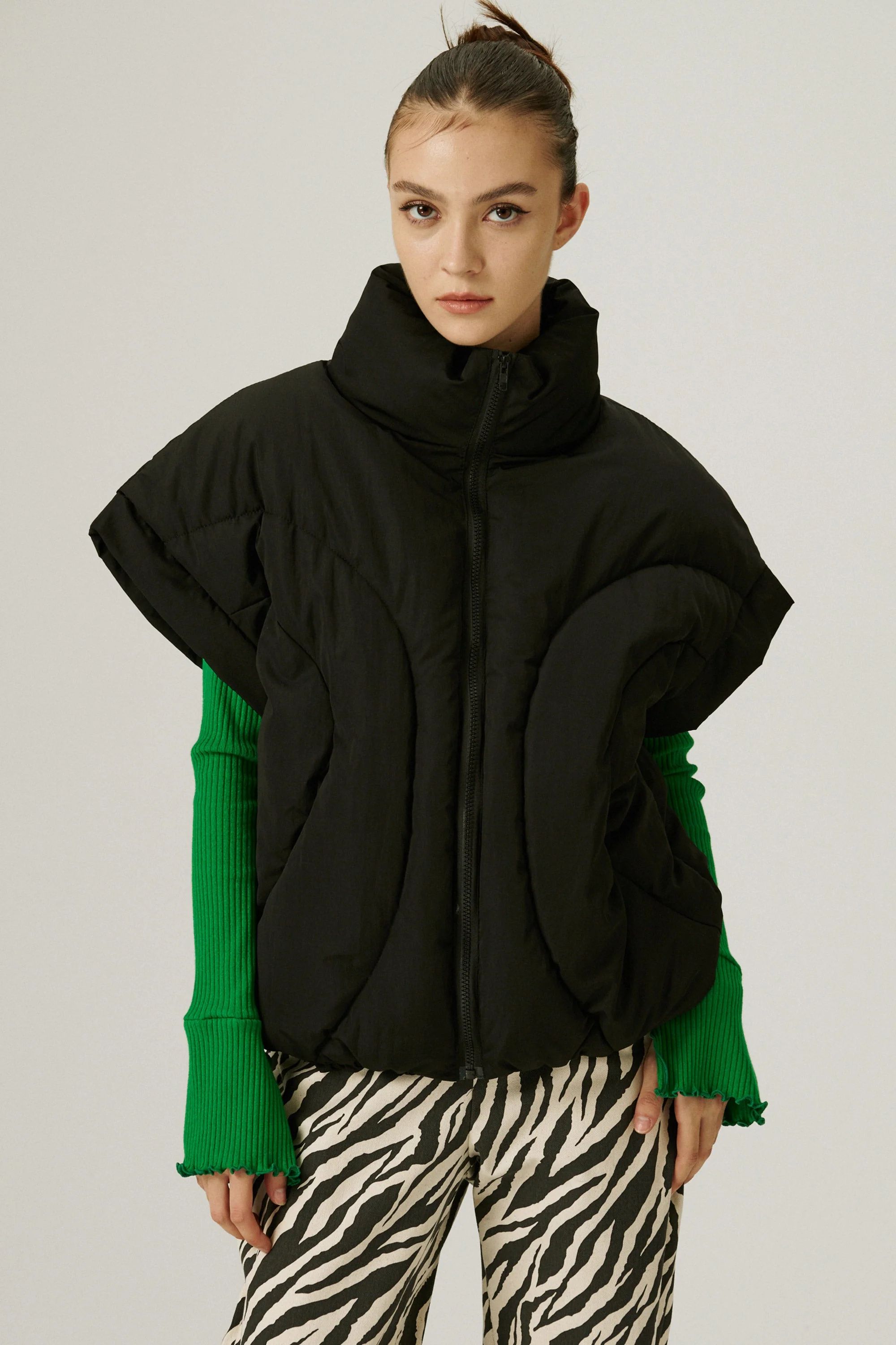 Lea Sleeveless Puffer Jacket | Storets (Global)