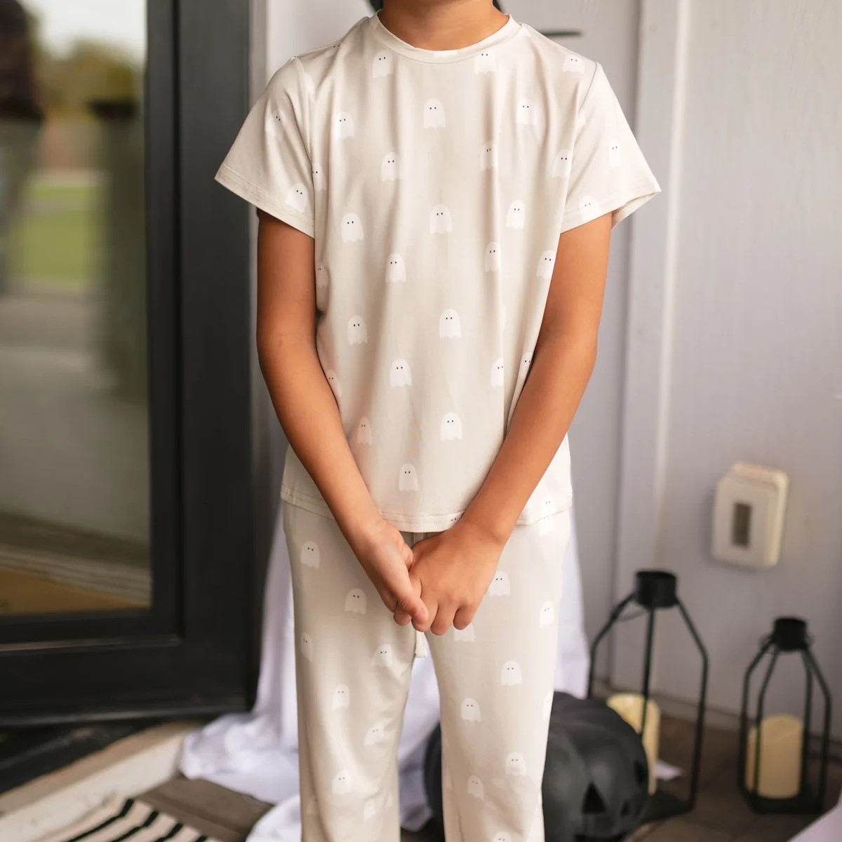 Youth Jogger Set In Cream Ghost | Silks Design