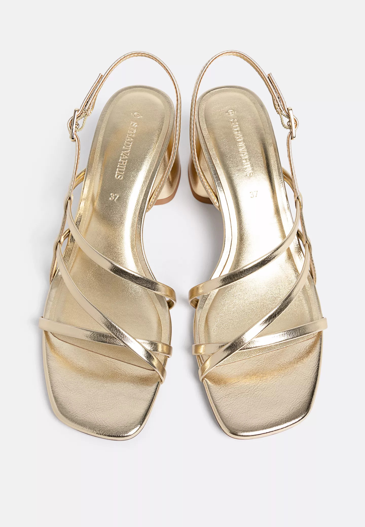 Block heel sandals - Women's Shoes | Stradivarius United Kingdom | Stradivarius (UK)