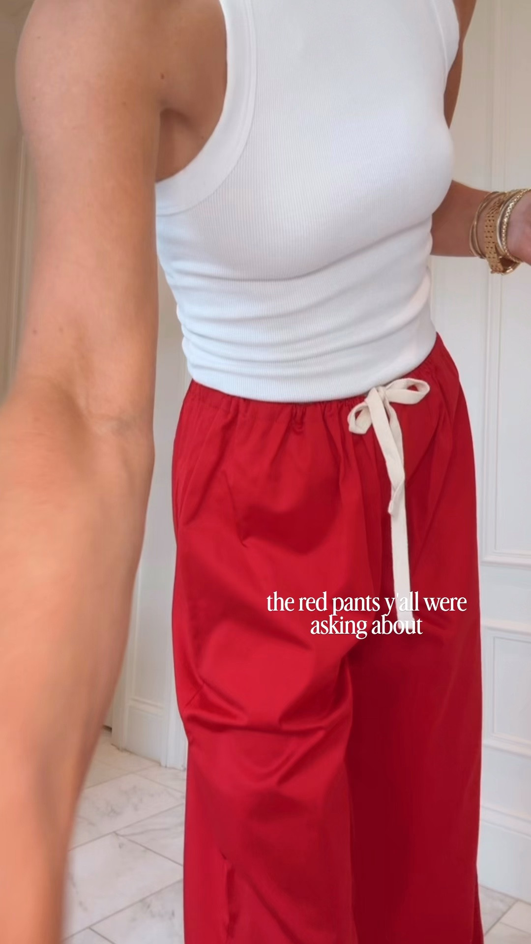 Love these red shirts pants! I'm wearing size xs