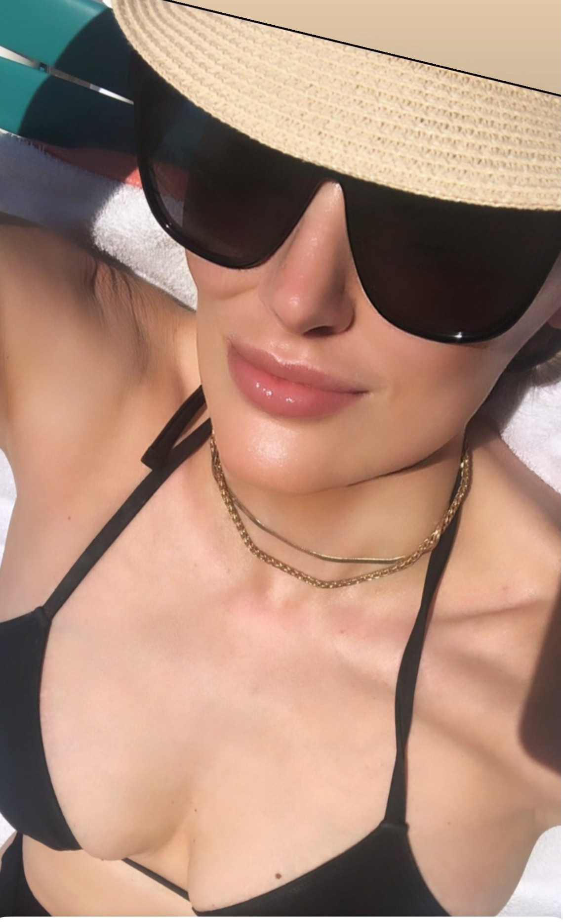 Wearing my absolute cult fav tinted BB cream with SPF so i can age like a french actress 🇫🇷 **BONUS~ it’s only $7.99!! 
just out here out-glowing your situationship ☀️
#GlossyAndUnbothered #CandidlyMary #SpicyButProtected
#gucci
#sunglasses
#summerskin
#revolve

#LTKSwim #LTKSummerEdit #LTKSeasonal