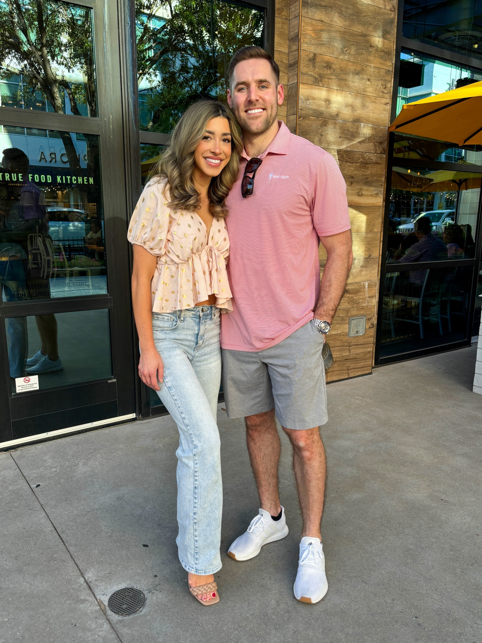 I have this blouse in numerous colors/patterns! It’s so cute and flattering

#LTKsalealert #LTKstyletip #LTKparties