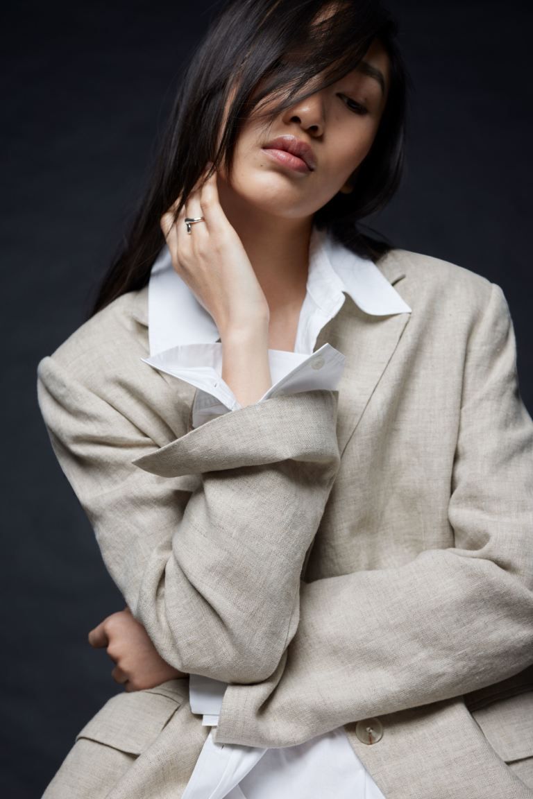 Fitted Linen Blazer - V-neck - Long sleeve - Beige - Ladies | H&M GB | H&M (UK, MY, IN, SG, PH, TW, HK)