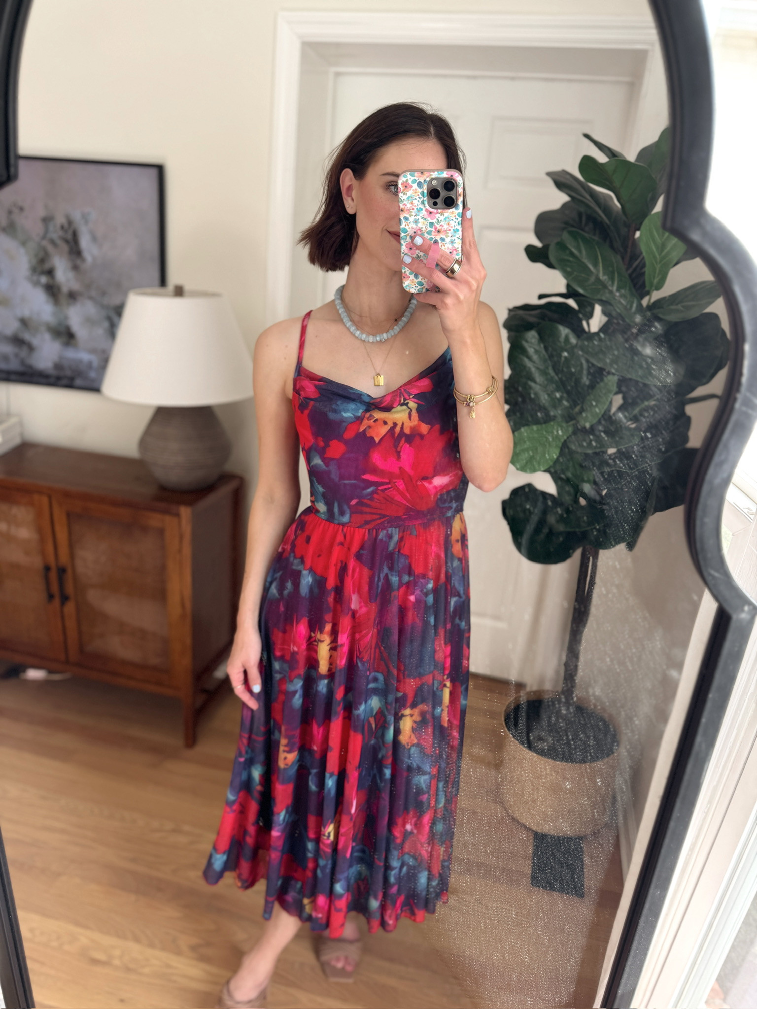 Summer dress goals! I love this floral print, it’s perfect for a beach day. 

wearing a size small

summer dress, beach dress, boho dress, floral dress, beach ready, hallie ragan

#LTKgrwm #LTKootd #LTKSeasonal