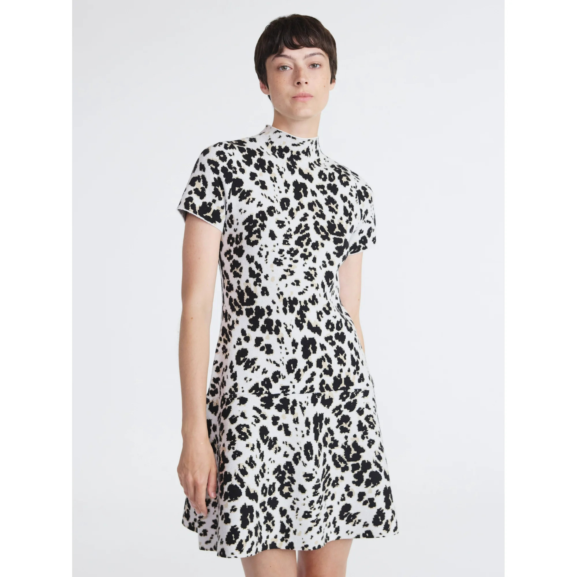 Scoop Women's and Women’s Plus Fit and Flare Jacquard Sweater Dress, Sizes XS-4X | Walmart (US)