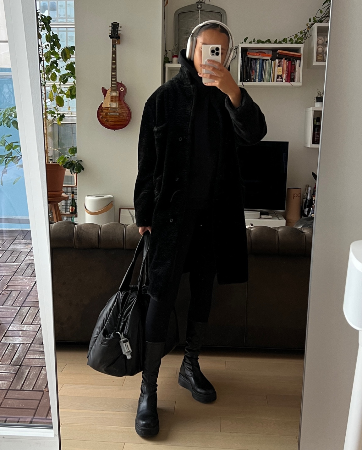 All black everythinggggg

#LTKSeasonal