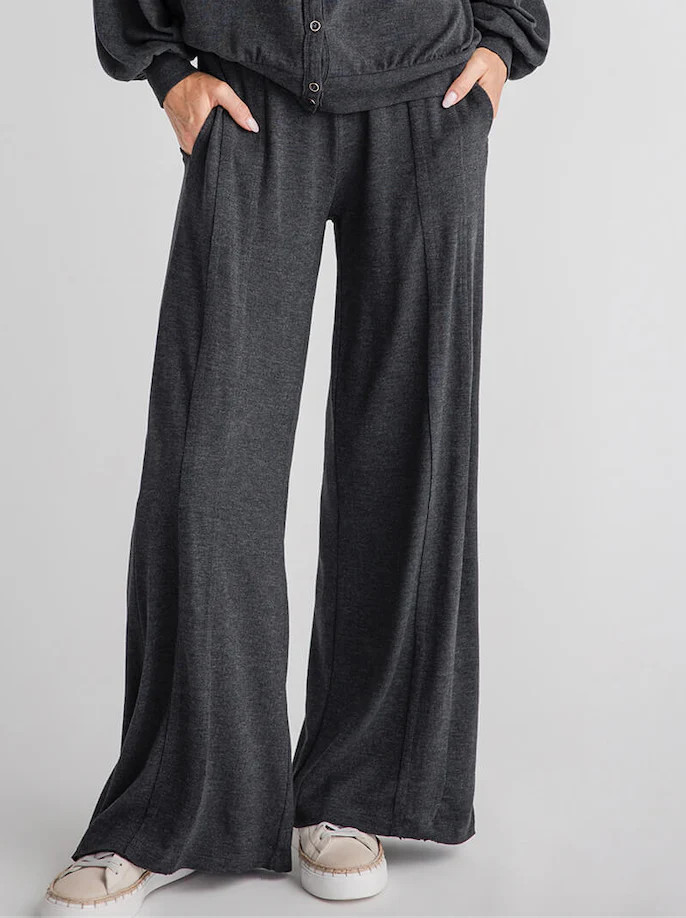 Risen Wideleg Jersey Pants | Social Threads