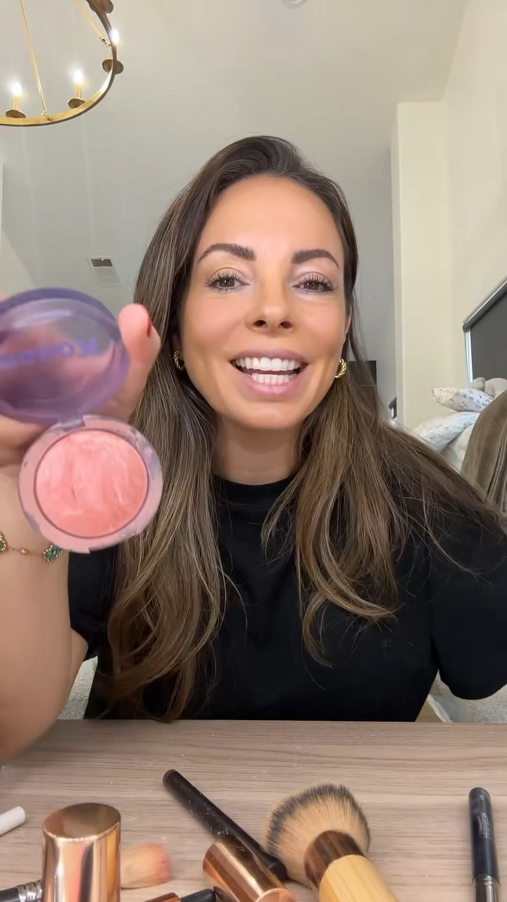 My favorite everyday face make up 😍

#LTKVideo #LTKBeauty