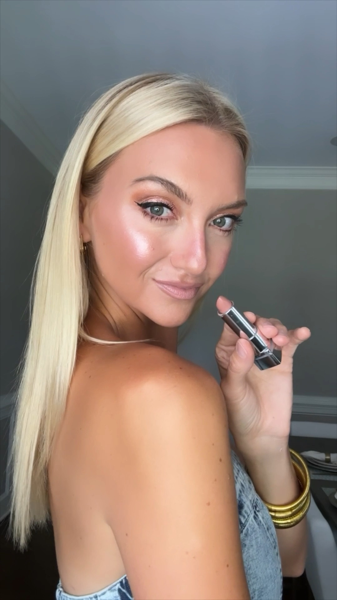 Shade: nude lust 920 lipstick 

#LTKbeauty #LTKFind