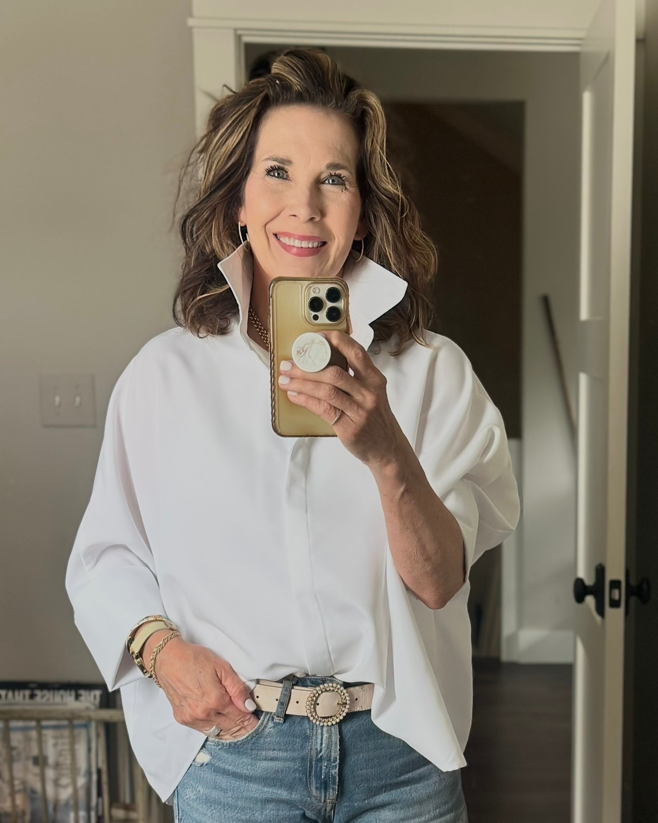 The perfect oversized white blouse for Spring and Summer.

It’s lightweight and comes in 7 colors.

Your normal size will be plenty oversized, so no need to size up. 


#LTKWorkwear #LTKMidsize #LTKOver40