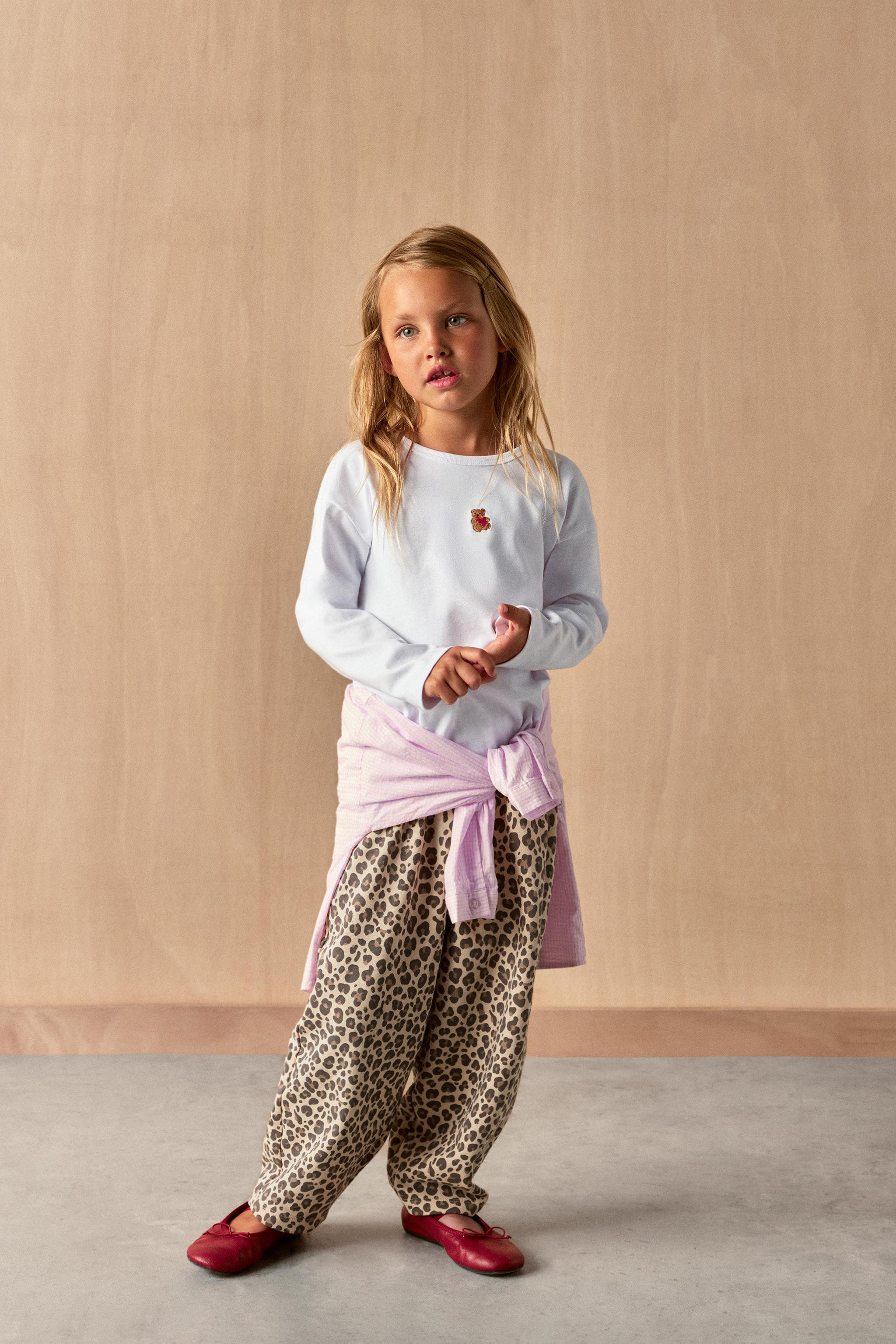 ANIMAL PRINT BARREL PANTS | Zara US