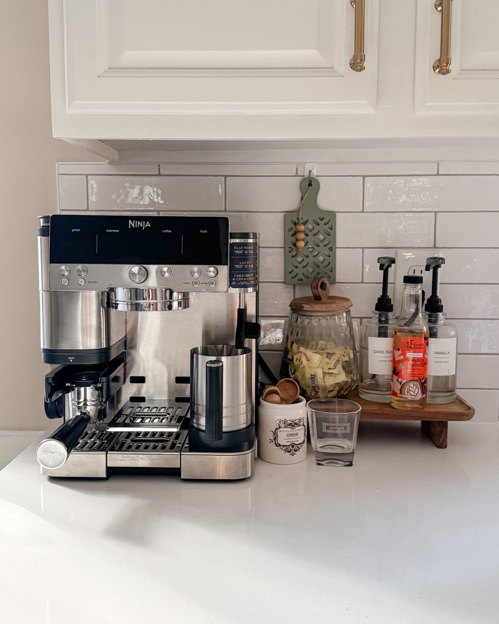 Coffee bar set up: love our new 3 in 1 espresso machine! It’s a more affordable option than Breville

Coffee machine, espresso machine, coffee varbar 

#LTKGiftGuide #LTKHome #LTKSeasonal