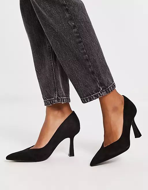 Stradivarius court shoe in black | ASOS (Global)